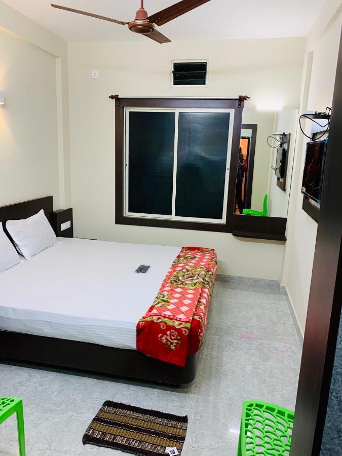 Strategic Inn Puri Exterior photo